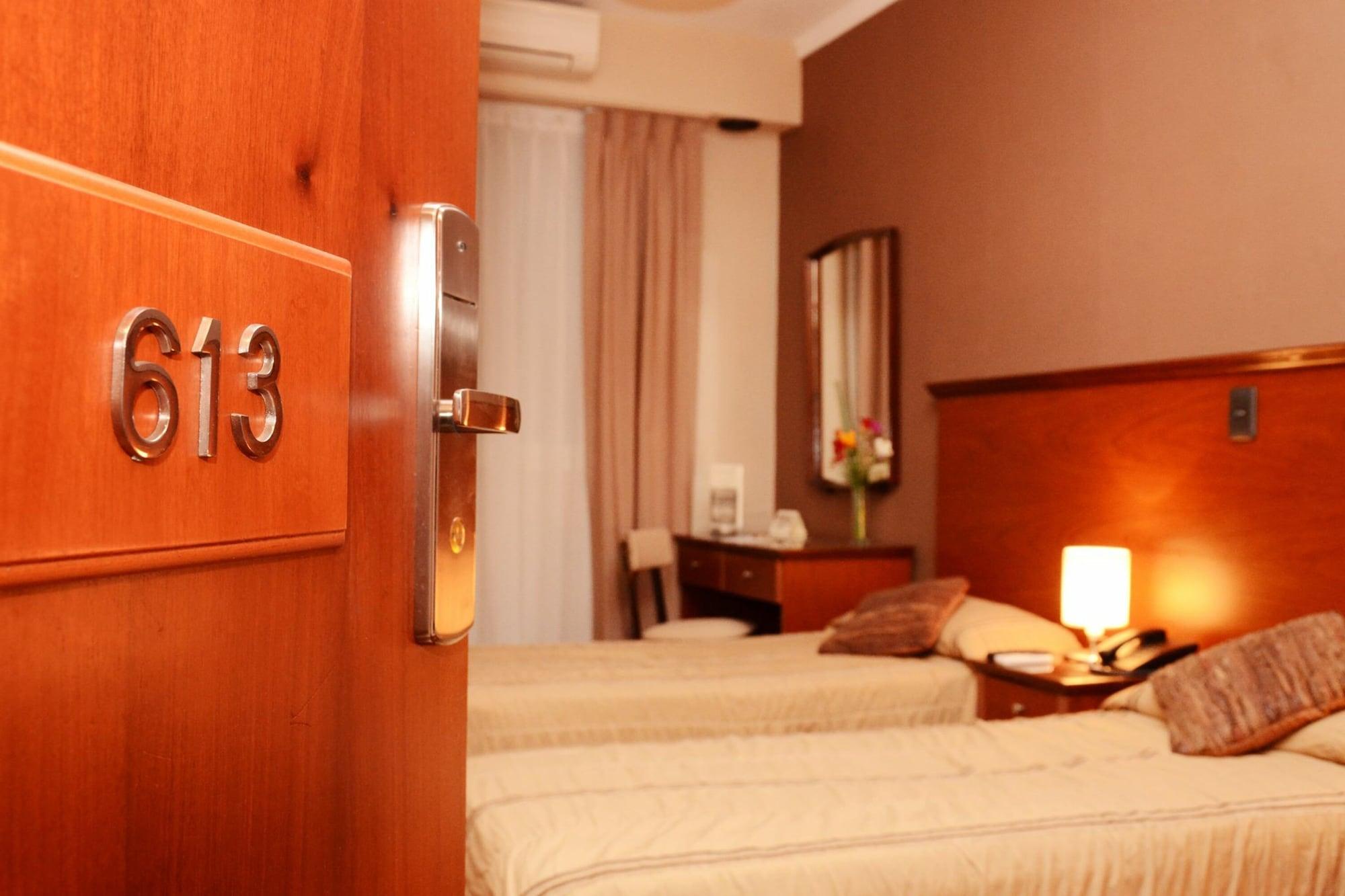 Dorá Hotel 4*